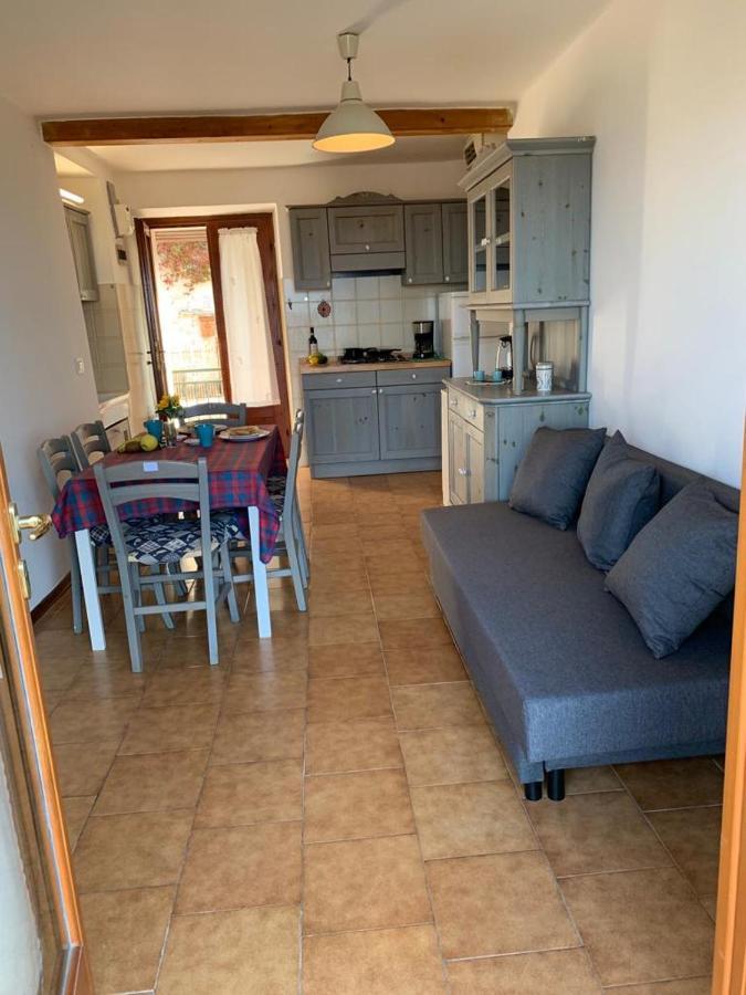 Casa Lisetta, 3-Room Apartment With Lake View Torri Del Benaco Exterior foto